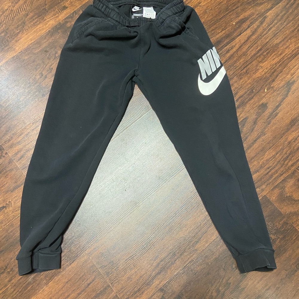 Nike joggers, youth xl